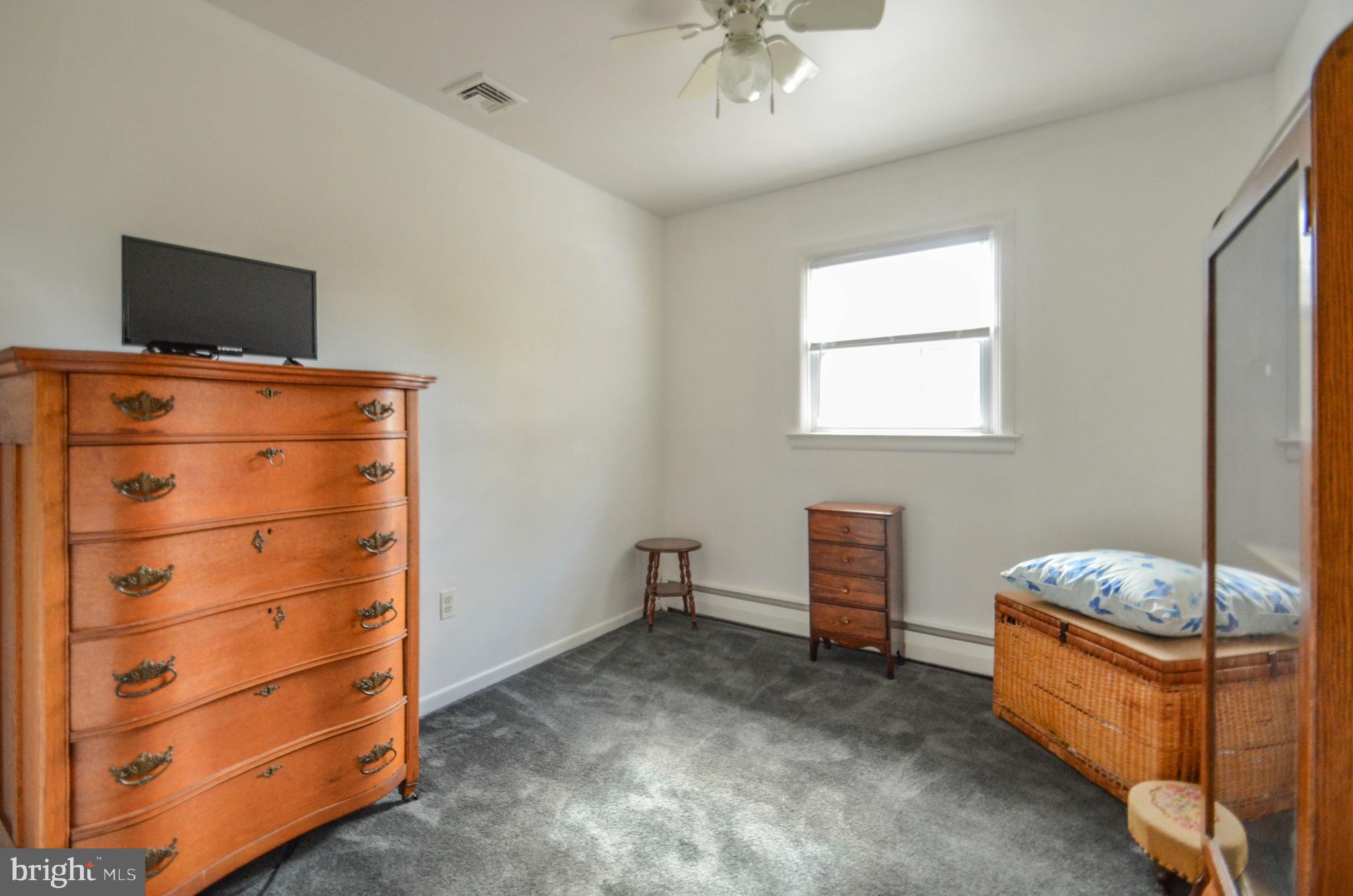 1368 Pleasant View Road Coopersburg, PA 18036 - Photo 15 of 33 Gallery Image 15