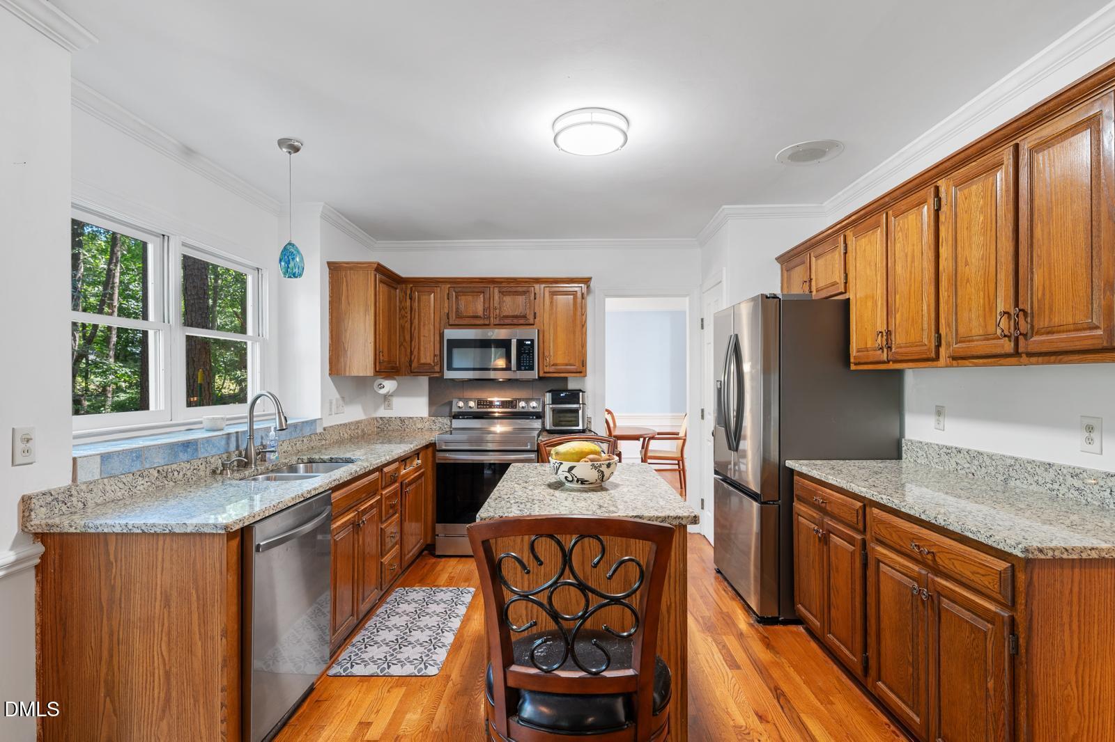314 Hunters Crossing Cary, NC 27518 - Photo 5 of 23 E