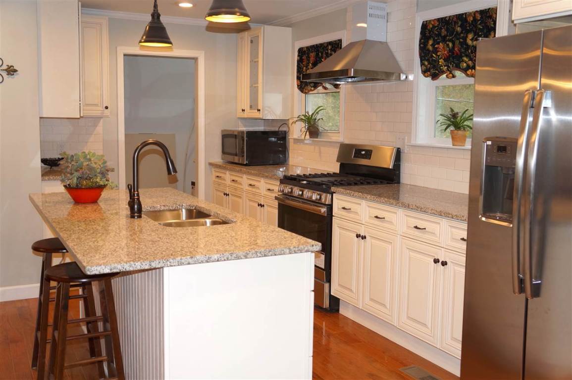 269 Garvin Road Liberty, SC 29657 - Photo 3 of 15