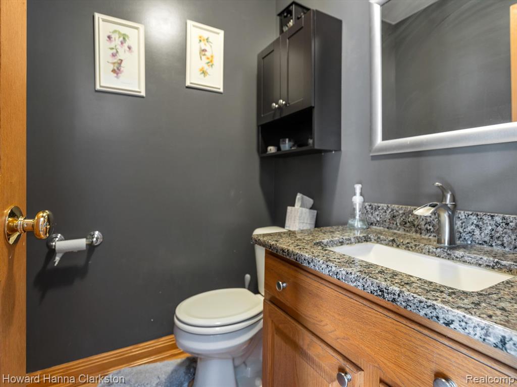 3097 Lansdowne Road Waterford, MI 48329 - Photo 26 of 33 Gallery Image 26