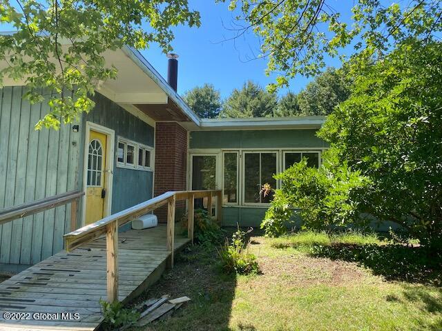 140 Mitchell Road Hoosick Falls, NY 12090 - Photo 3 of 20 IMG_4394