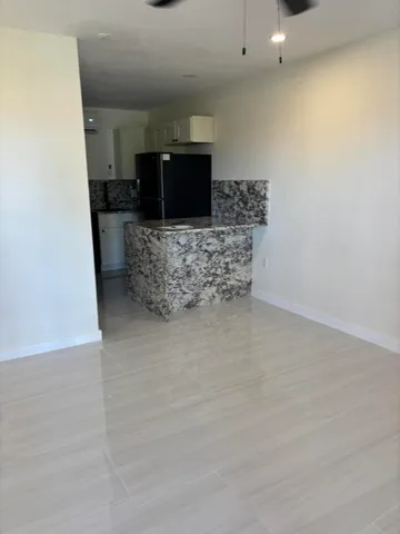 $2,200 | 103365 Overseas Highway, Unit C, Key Largo, FL 33037