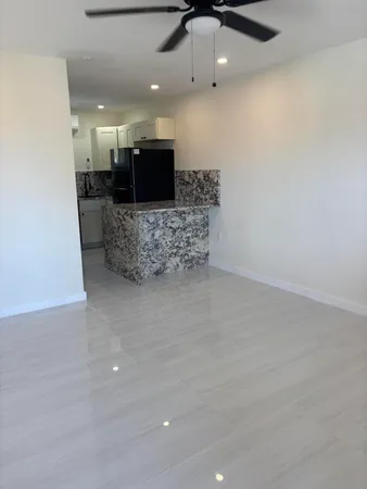 $1,650 | 103365 Overseas Highway, Unit C, Key Largo, FL 33037