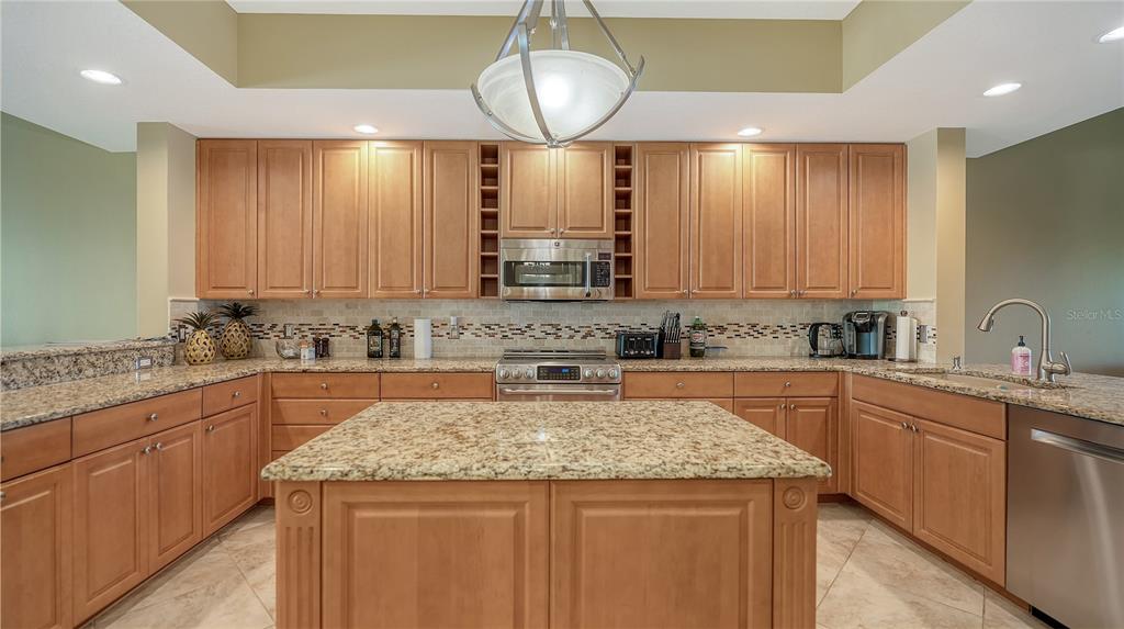 1308 Old Stickney Point Road, Unit W32 Sarasota, FL 34242 - Photo 20 of 87