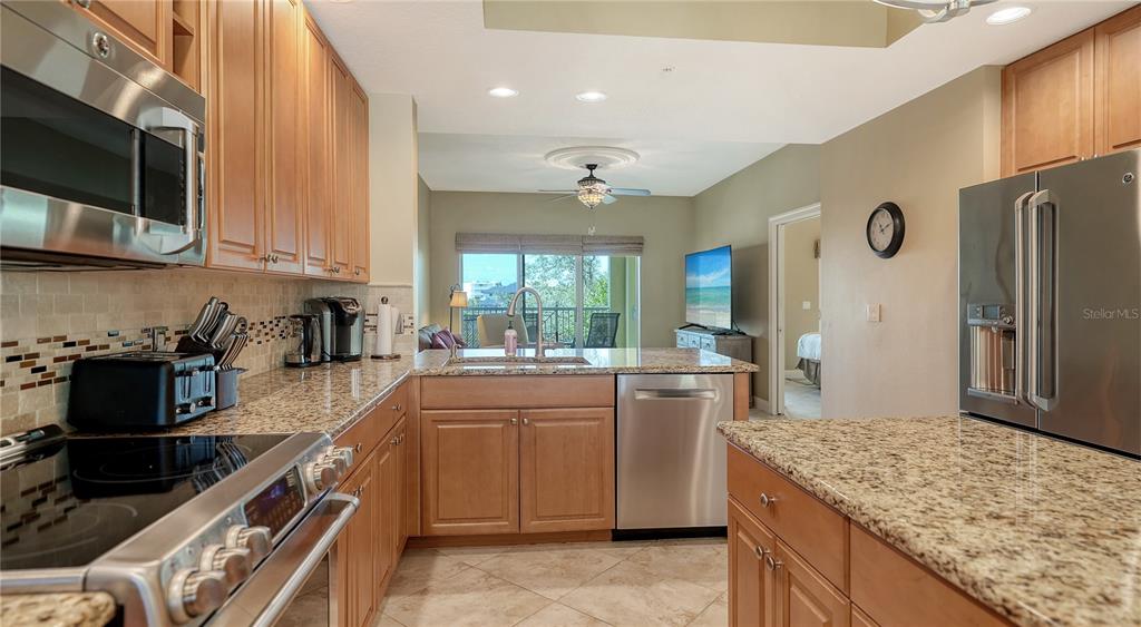 1308 Old Stickney Point Road, Unit W32 Sarasota, FL 34242 - Photo 23 of 87