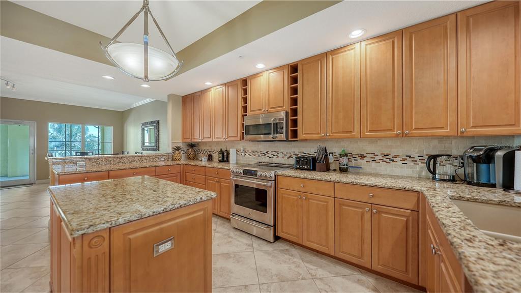 1308 Old Stickney Point Road, Unit W32 Sarasota, FL 34242 - Photo 25 of 87