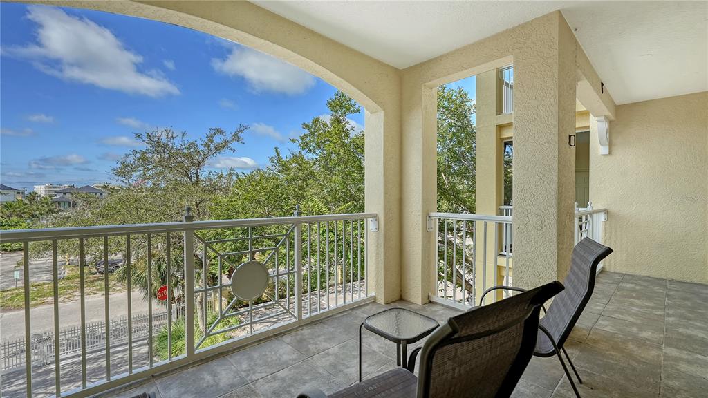 1308 Old Stickney Point Road, Unit W32 Sarasota, FL 34242 - Photo 30 of 87