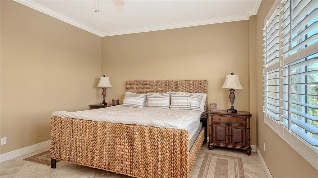 1308 Old Stickney Point Road, Unit W32 Sarasota, FL 34242 - Photo 39 of 87