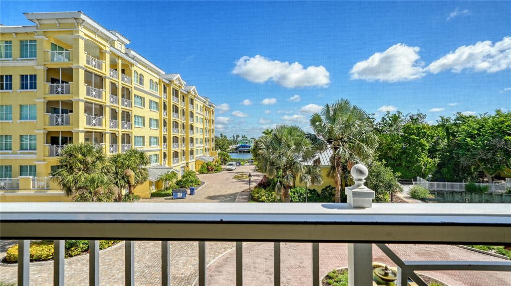 1308 Old Stickney Point Road, Unit W32 Sarasota, FL 34242 - Photo 8 of 87