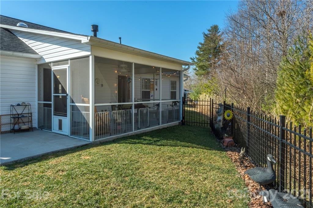 120 Grove End Road Fletcher, NC 28732 - Photo 33 of 42