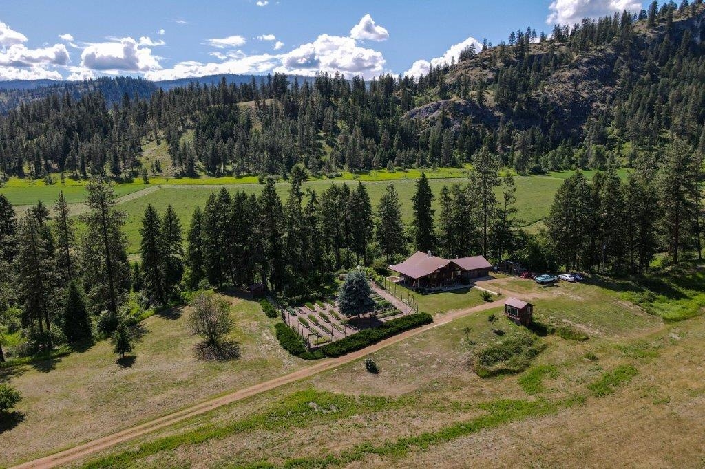 2447A Pierre Lake Road, Unit A Kettle Falls, WA 99141 - Photo 37 of 50