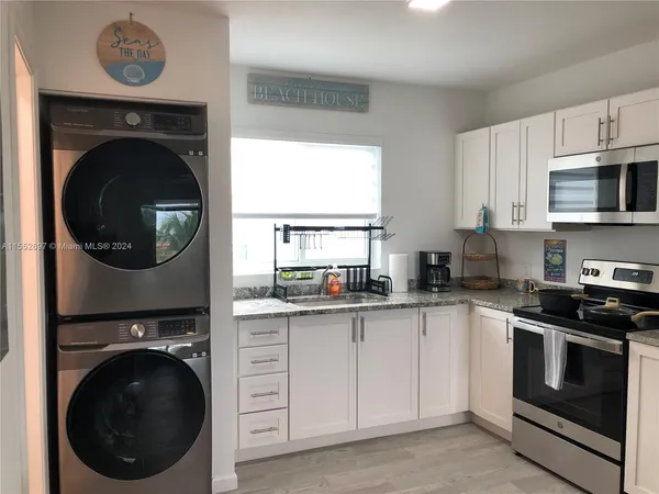 $4,000 | 10877 Overseas Highway, Unit 38, Marathon, FL 33050