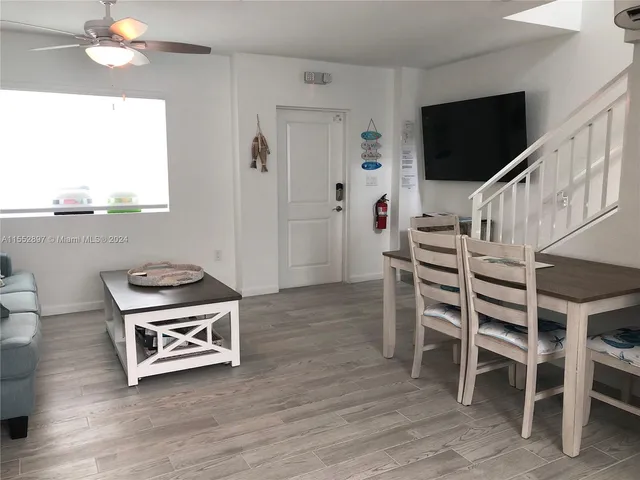 $4,000 | 10877 Overseas Highway, Unit 38, Marathon, FL 33050