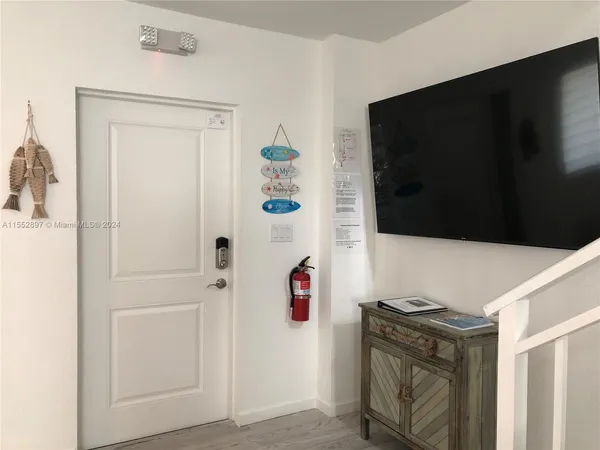 $4,000 | 10877 Overseas Highway, Unit 38, Marathon, FL 33050