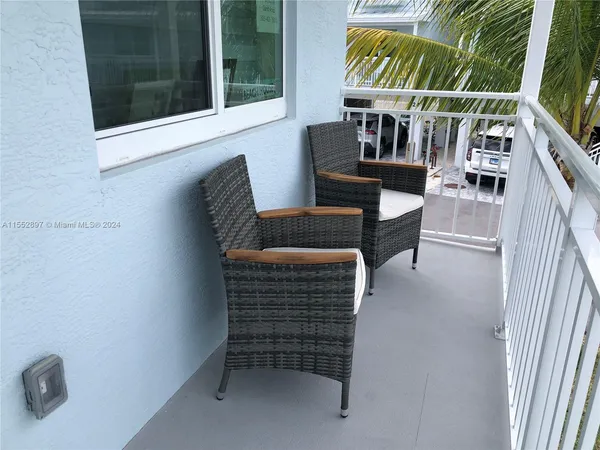 $4,000 | 10877 Overseas Highway, Unit 38, Marathon, FL 33050