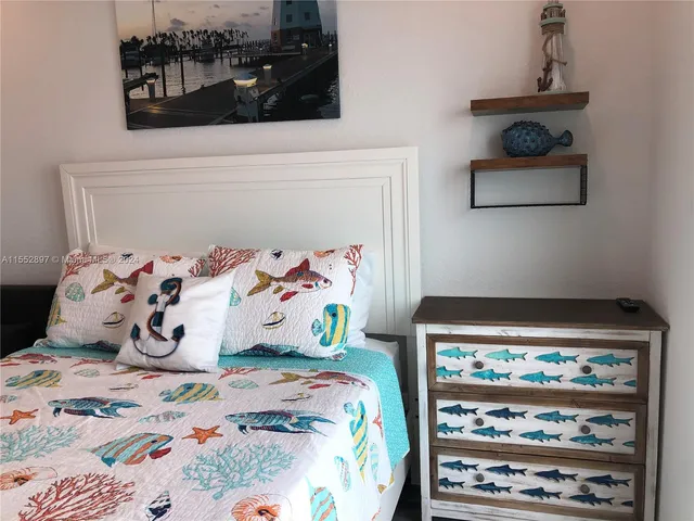 $4,000 | 10877 Overseas Highway, Unit 38, Marathon, FL 33050