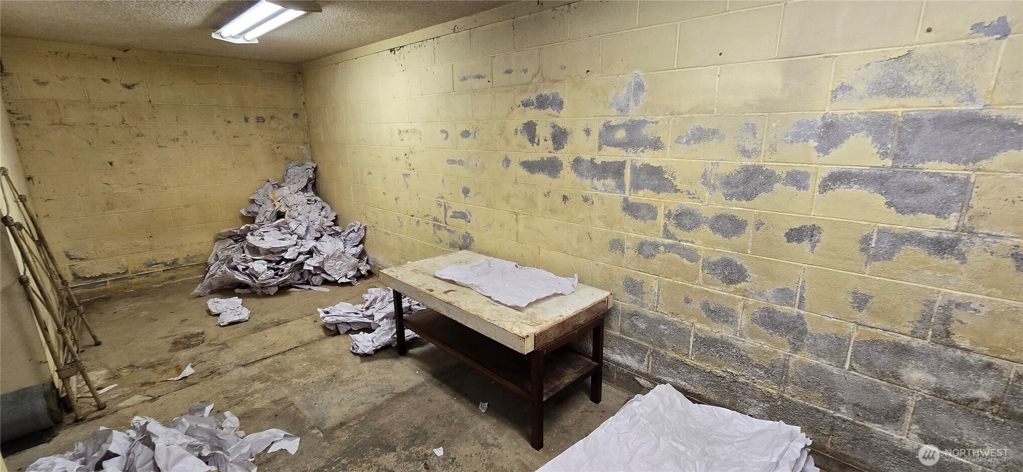 4821 164th Street Southwest Edmonds, WA 98026 - Photo 7 of 11 a room with a wooden floor and a shower