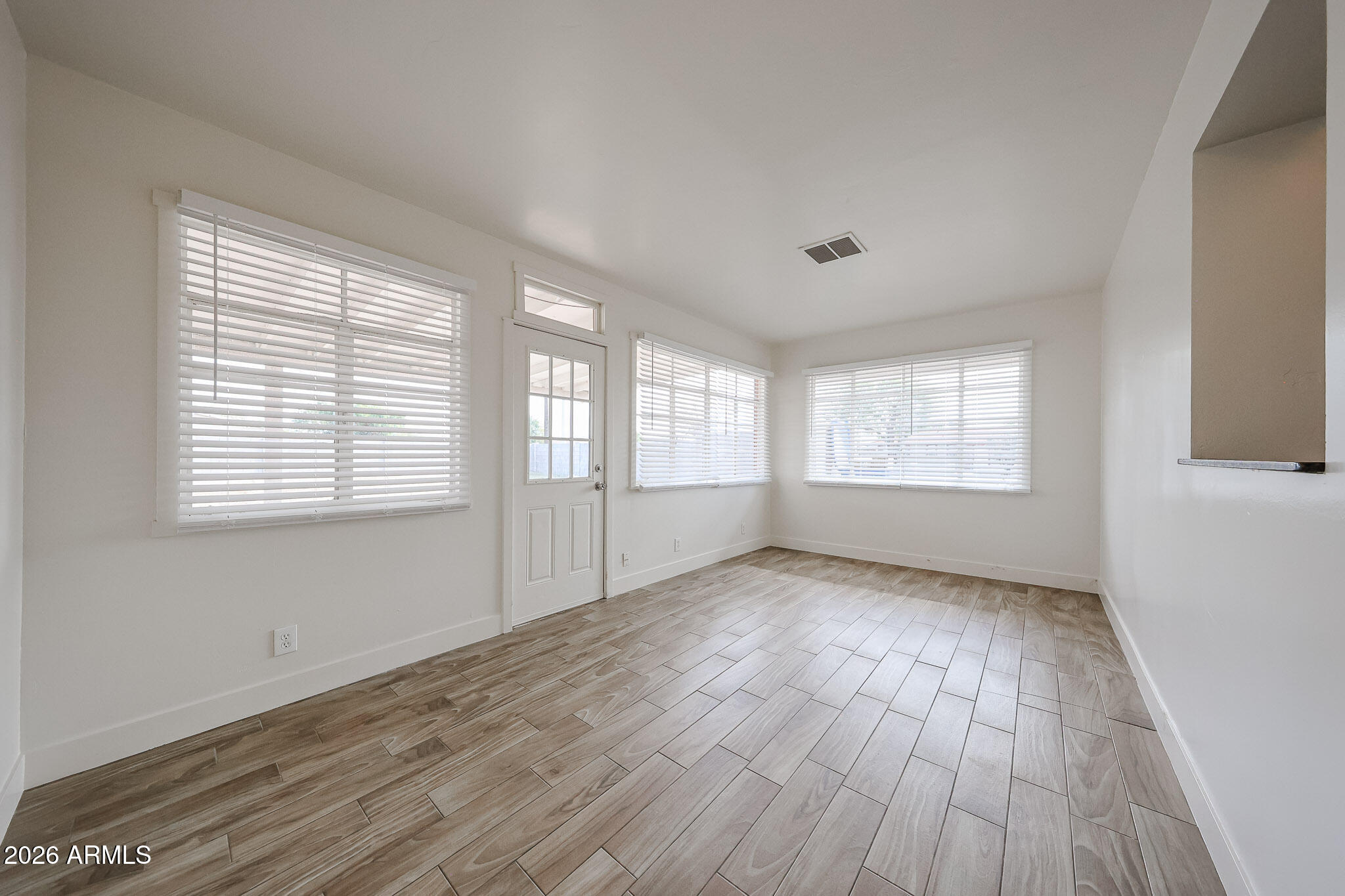 2340 West Osborn Road Phoenix, AZ 85015 - Photo 17 of 40 B (14)