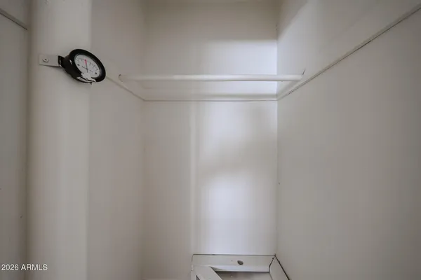 $1,895 | 2340 West Osborn Road, Phoenix, AZ 85015