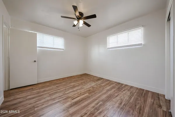 $1,895 | 2340 West Osborn Road, Phoenix, AZ 85015