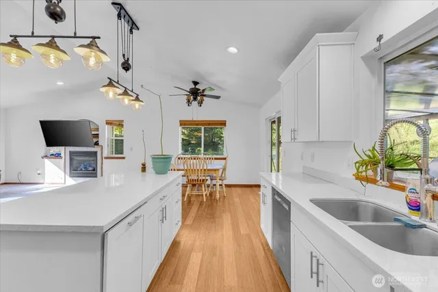 $775,000 | 19921 South Carpenter Road, Snohomish, WA 98290