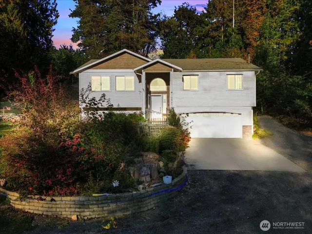 $775,000 | 19921 South Carpenter Road, Snohomish, WA 98290