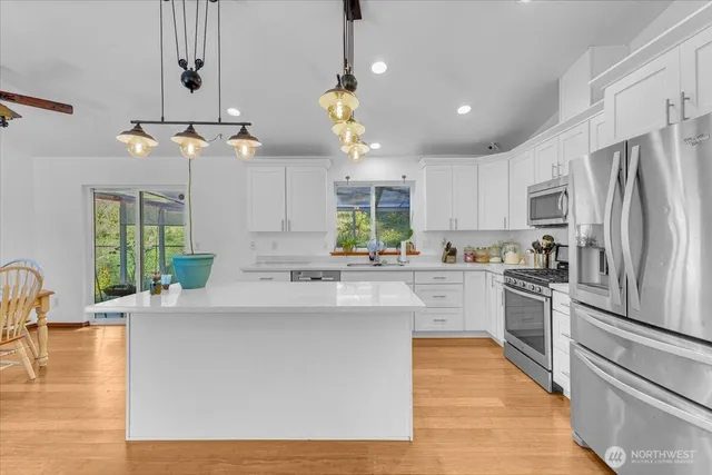 $775,000 | 19921 South Carpenter Road, Snohomish, WA 98290