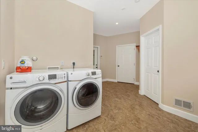 $2,200,000 | 8842 Hawbottom Road, Middletown, MD 21769