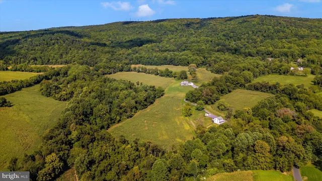 $2,200,000 | 8842 Hawbottom Road, Middletown, MD 21769