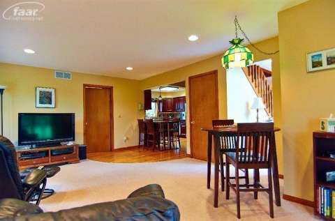 2484 Ray Road Grand Blanc, MI 48439 - Photo 16 of 44 20413571-15.JPG