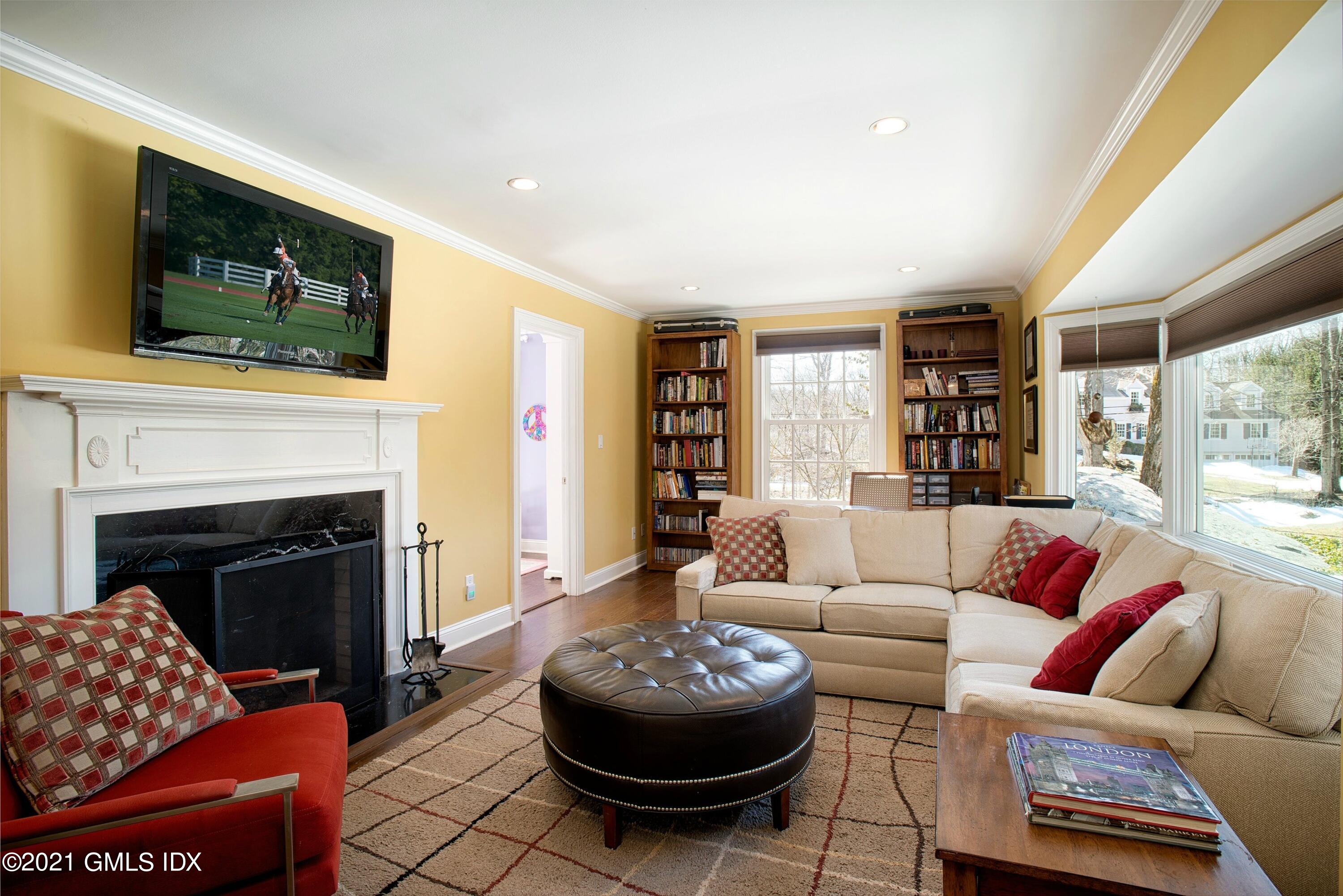 21 Indian Mill Road Cos Cob, CT 06807 - Photo 11 of 17 011-235791-99187492-5_5204533