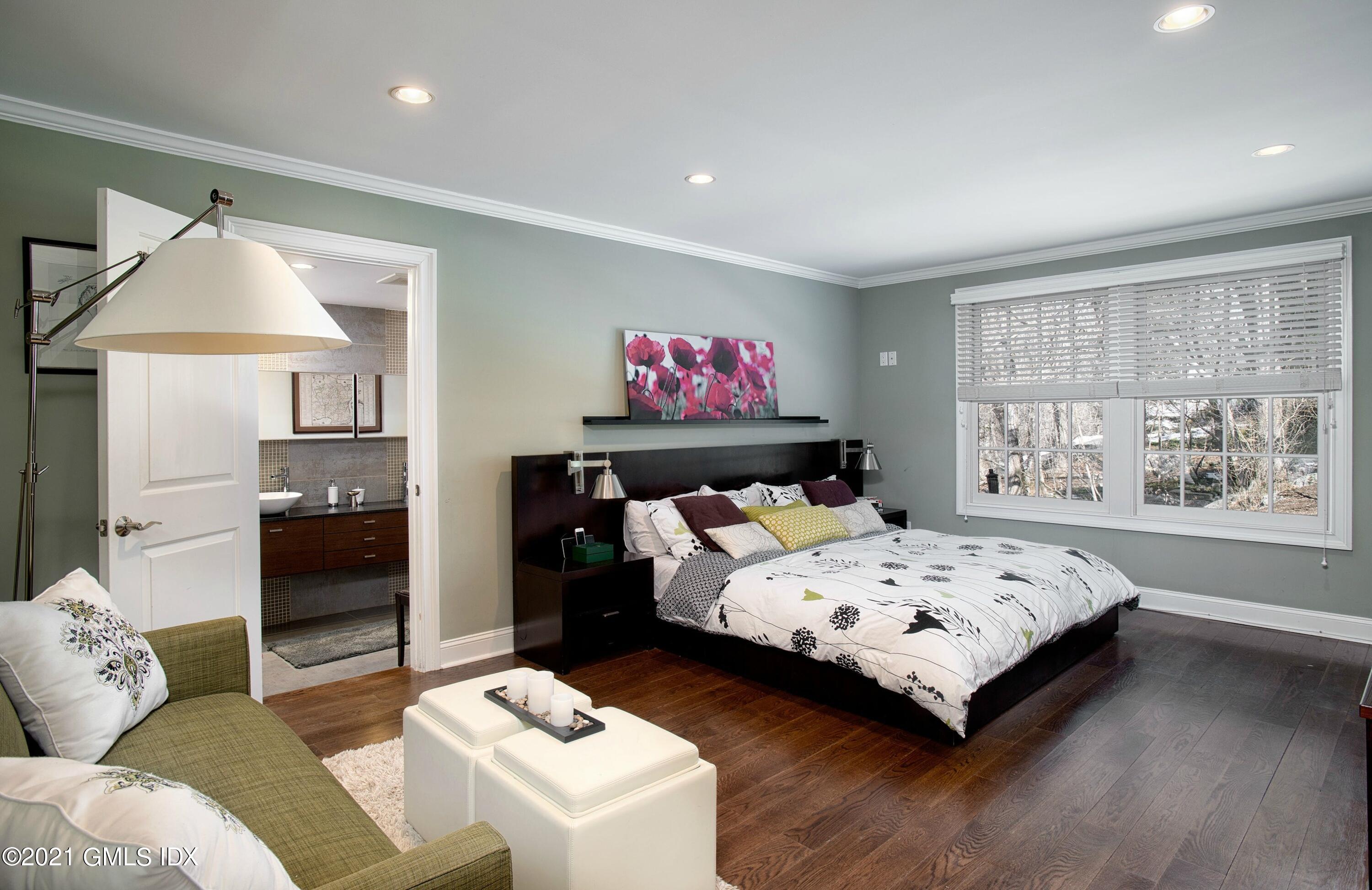 21 Indian Mill Road Cos Cob, CT 06807 - Photo 13 of 17 013-235791-99187492-7_5204535