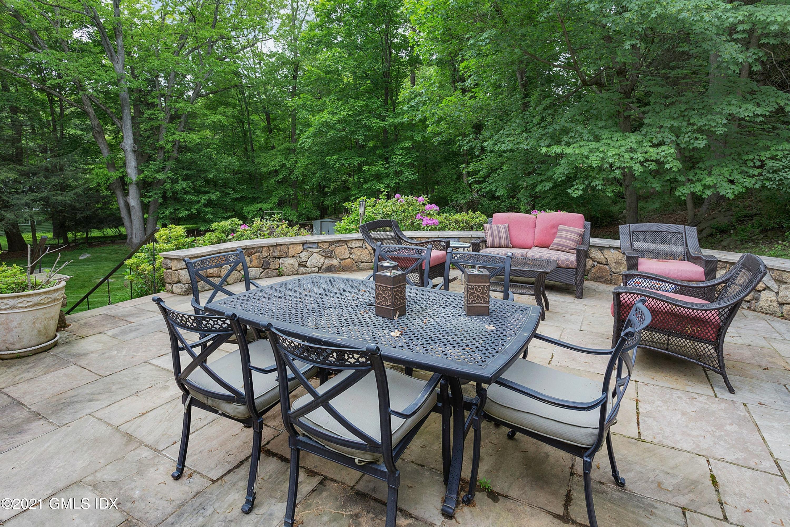 21 Indian Mill Road Cos Cob, CT 06807 - Photo 3 of 17 003-235791-_MG_3643_5190456