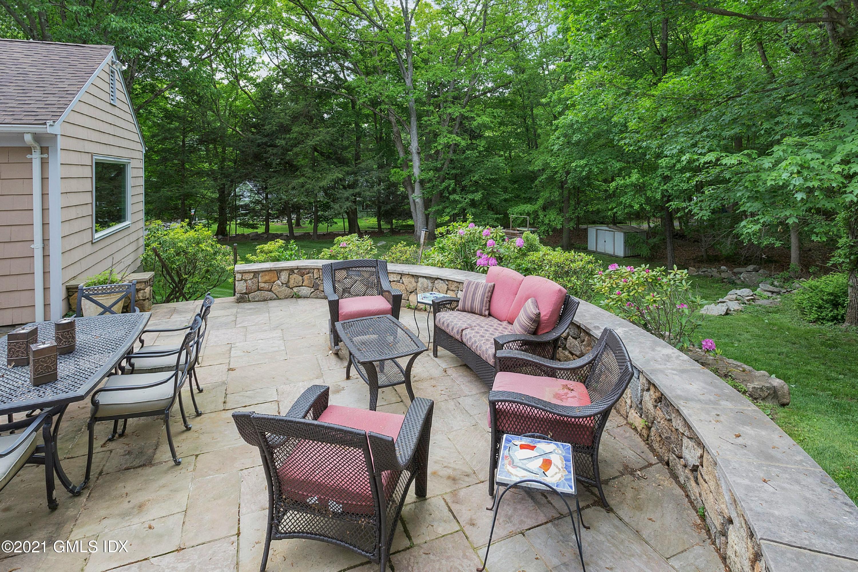 21 Indian Mill Road Cos Cob, CT 06807 - Photo 4 of 17 004-235791-_MG_3644_5190457