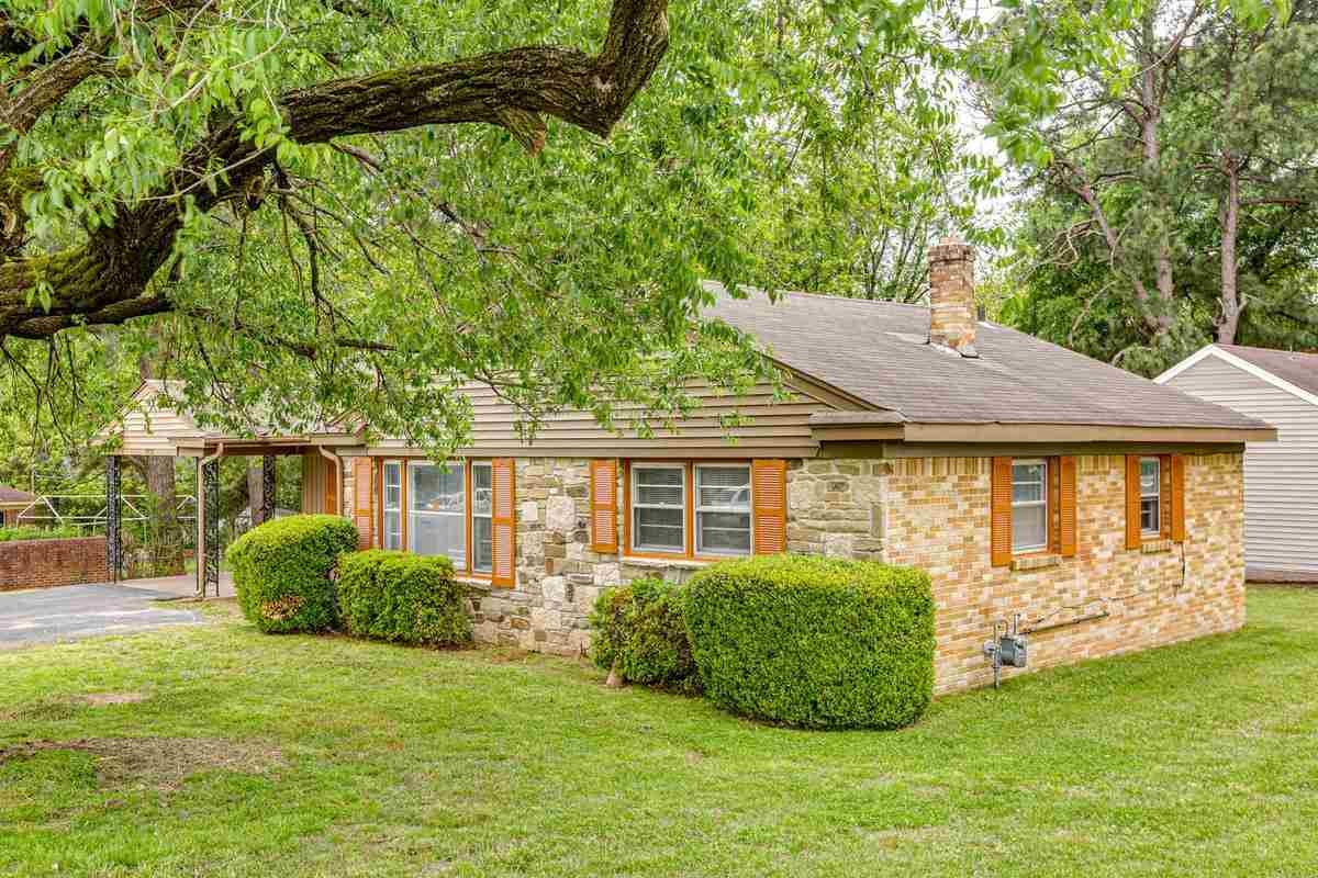 3535 Bishops Bridge Road Memphis, TN 38118 - Photo 2 of 25