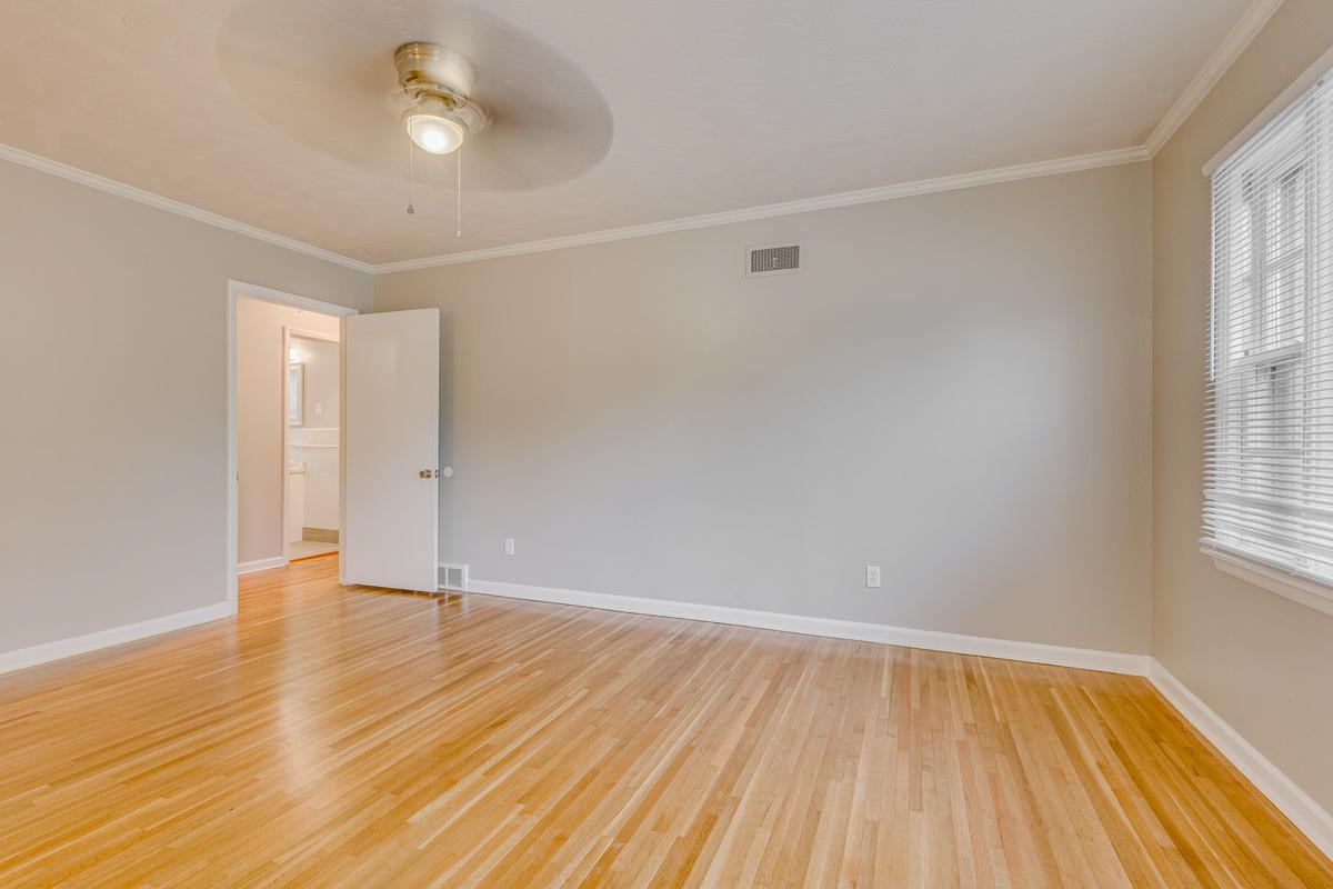 3535 Bishops Bridge Road Memphis, TN 38118 - Photo 7 of 25