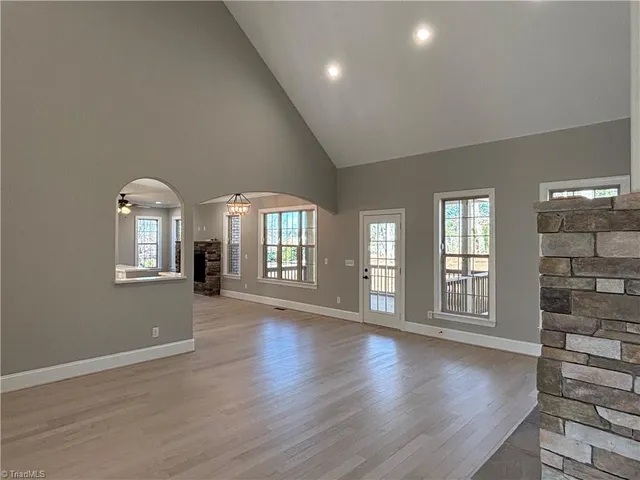 $960,000 | 5483 Meadowlark Court, Winston-Salem, NC 27106