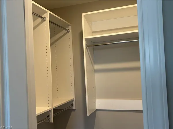 $875,000 | 5483 Meadowlark Court, Winston-Salem, NC 27106