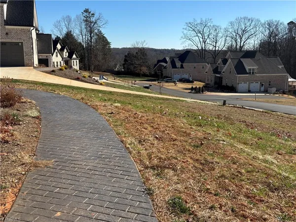 $875,000 | 5483 Meadowlark Court, Winston-Salem, NC 27106