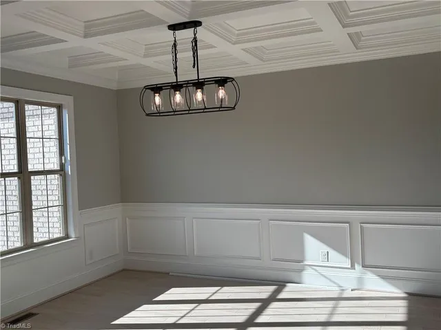 $960,000 | 5483 Meadowlark Court, Winston-Salem, NC 27106