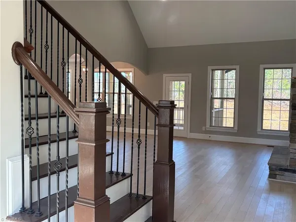 $875,000 | 5483 Meadowlark Court, Winston-Salem, NC 27106