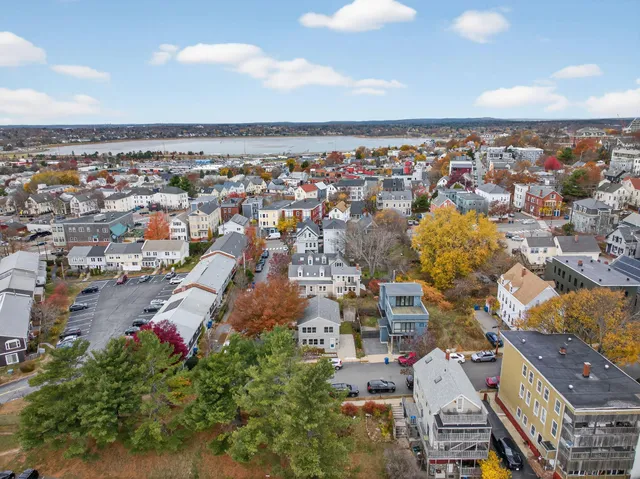$845,000 | 1 Ponce Street, Portland, ME 04101