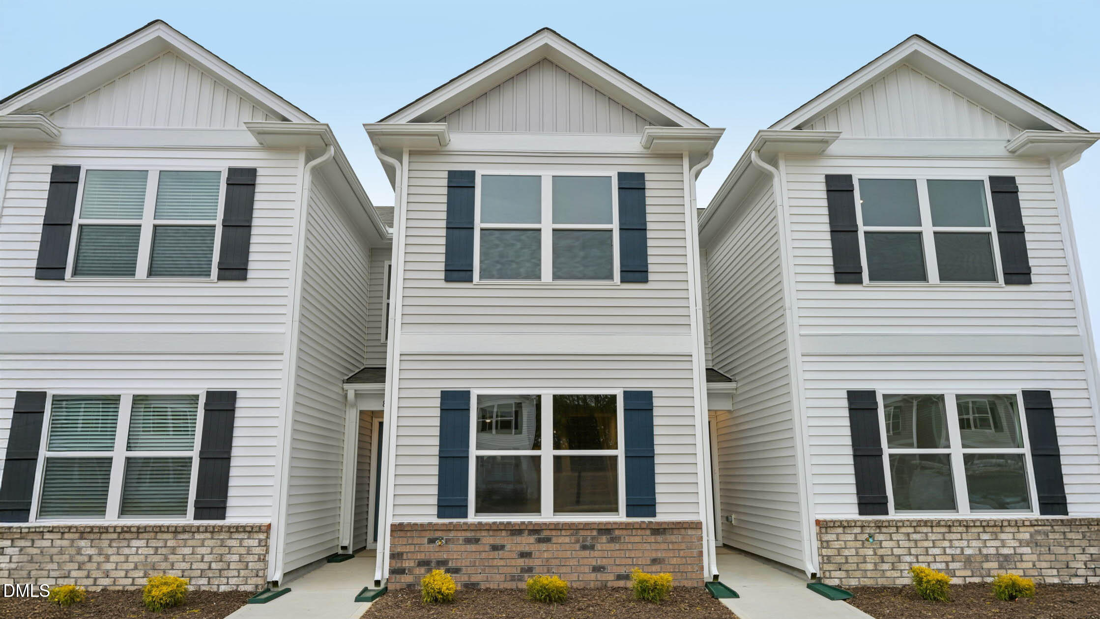 5816 Brambleberry Way Raleigh, NC 27616 - Photo 2 of 39 1-custom-Beckett Chase Wy-001