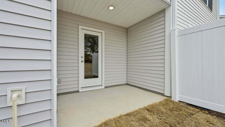 5816 Brambleberry Way Raleigh, NC 27616 - Photo 30 of 39 30-custom-Beckett Chase Wy-030