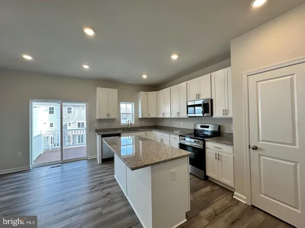 $372,490 | 5617 Ludlow Place, White Plains, MD 20695