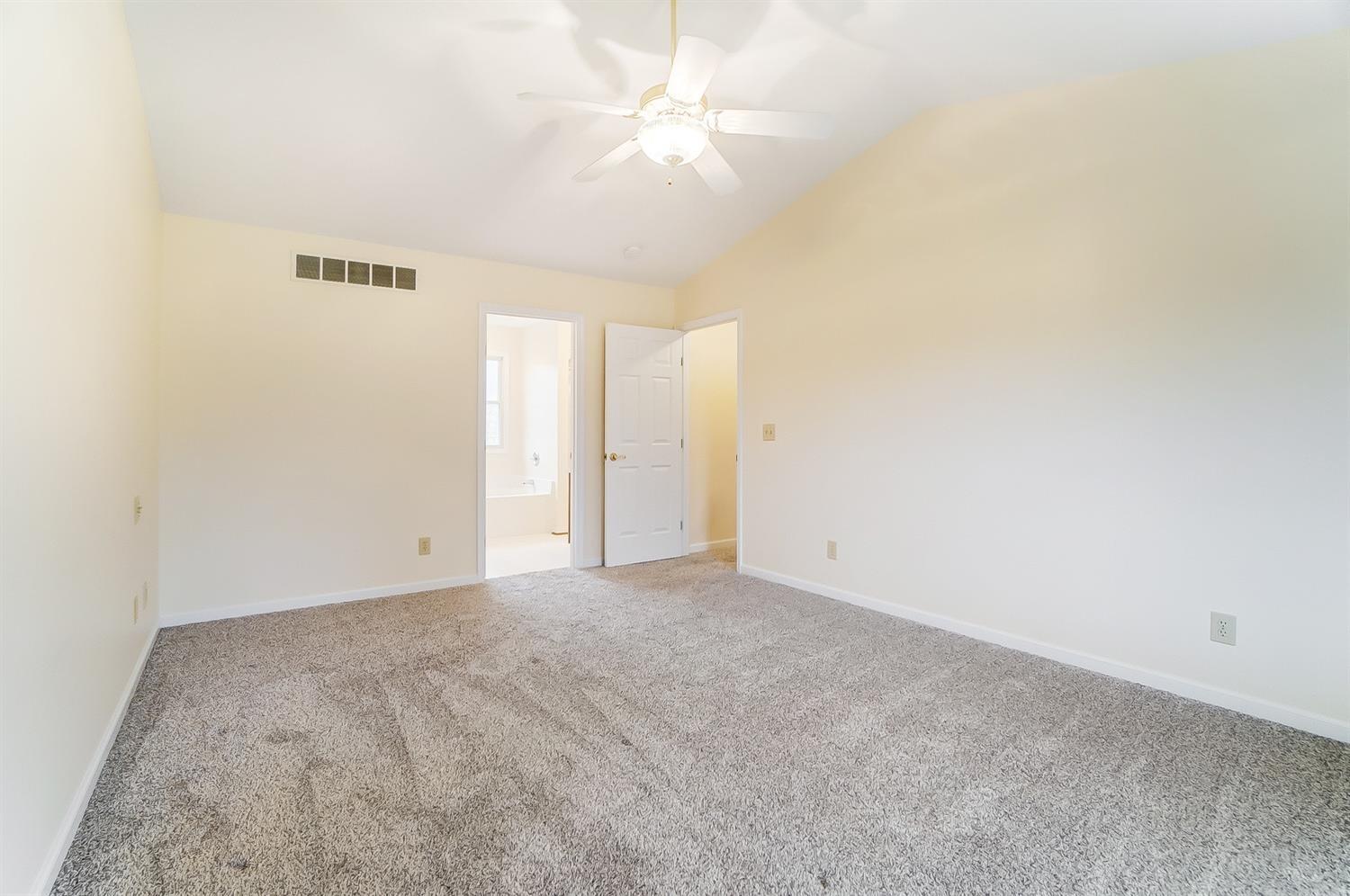8290 Wuest Road Cincinnati, OH 45247 - Photo 20 of 48 Gallery Image 20