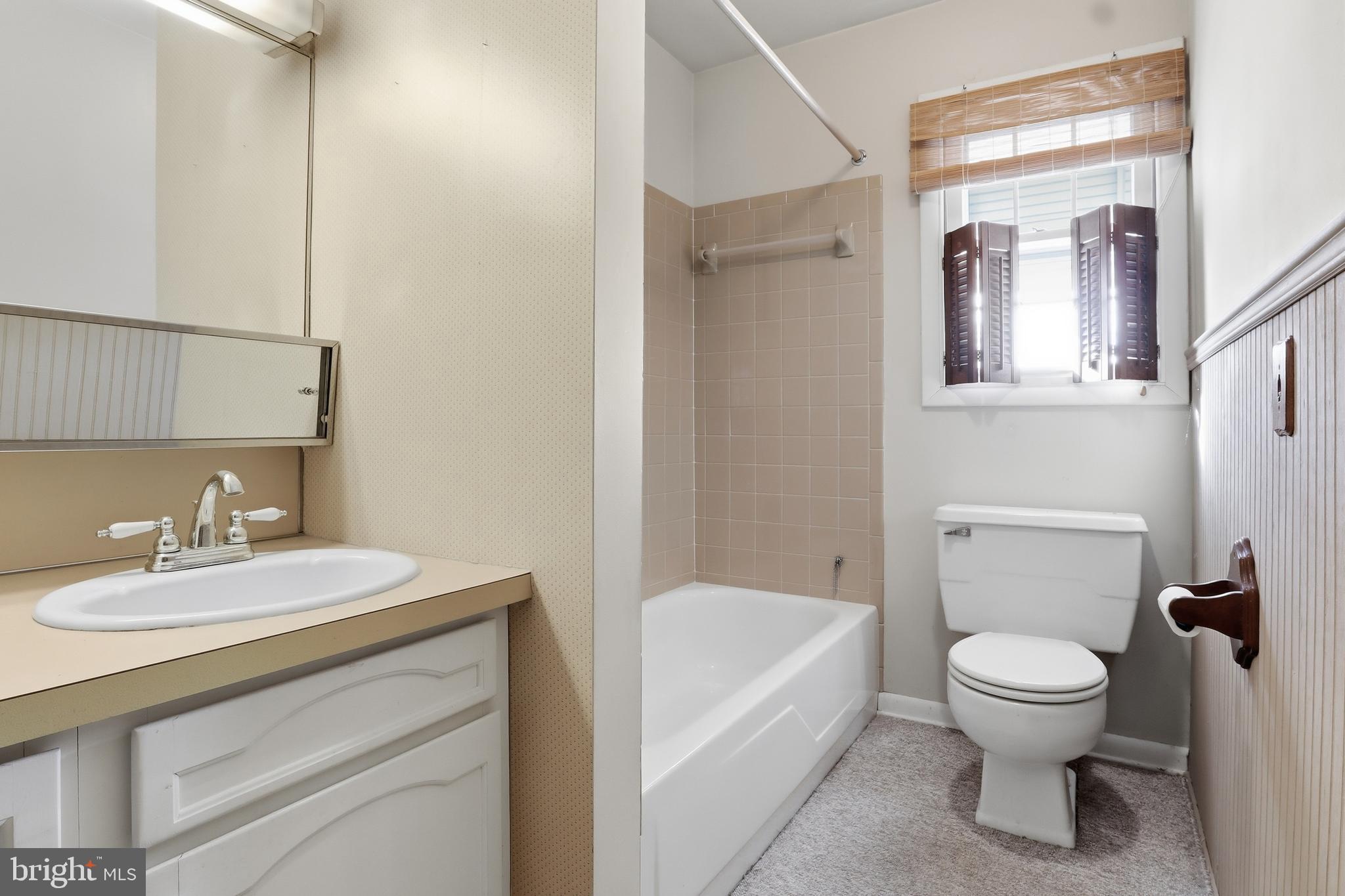 5200 Harmony Grove Road Dover, PA 17315 - Photo 14 of 50 a bathroom with a sink toilet and a bathtub