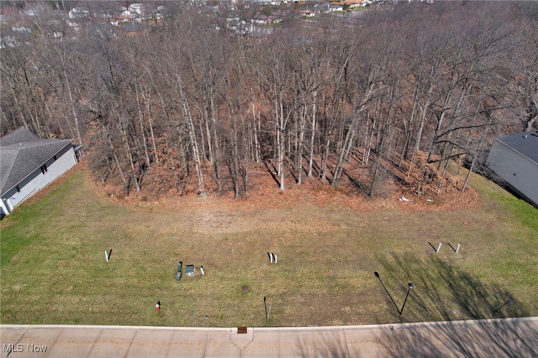 6372 Valley Ranch Drive Maple Heights, OH 44137 - Photo 3 of 9 Birds eye view of property