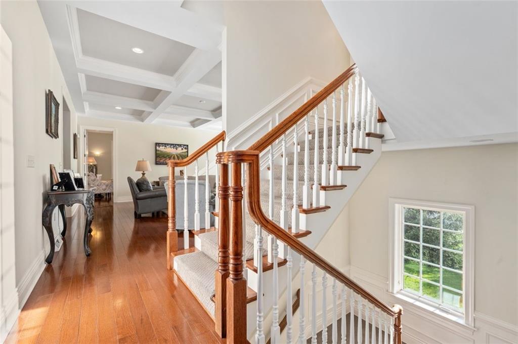 905 Settlers Ridge Road Pittsburgh, PA 15238 - Photo 7 of 27 Gallery Image 7