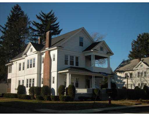 43-45 Calumet Road Holyoke, MA 01040 - Photo 1 of 9 Gallery Image 1